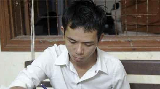 Đà Nẵng: Bắt người nhắn tin dọa giết nữ chủ quán karaoke để tống tiền