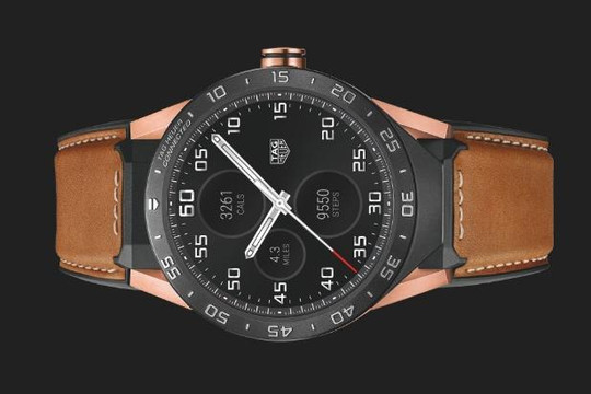  TAG Heuer Connected Rose Gold , kỷ nguyên mới của đồng hồ smartwatch Thụy Sĩ