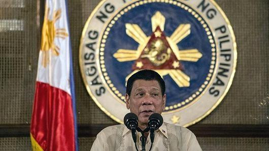 Tổng thống Philippines Duterte tiếp tục hợp tác quân sự với Mỹ