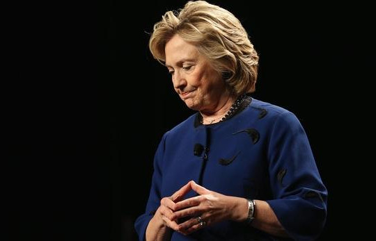 Hillary Clinton, người phụ nữ hai lần vấp ngã trước cửa Nhà Trắng