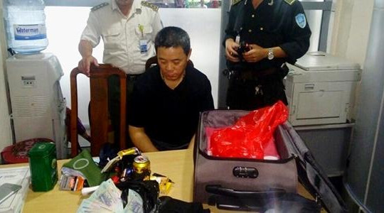 Khách Trung Quốc trộm cắp trên chuyến bay Sài Gòn đi Đà Nẵng