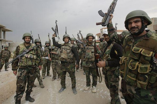 Quân đội Syria sắp chia cắt quân nổi dậy ở Aleppo thành hai mặt trận