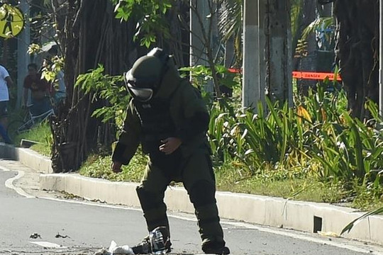 Khủng bố đặt bom gần đại sứ quán Mỹ tại Philippines