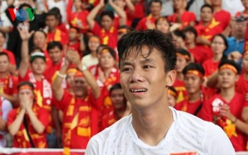 Bán kết AFF Cup 2016: Quế Ngọc Hải phạm sai lầm chết người, Việt Nam lại thua Indonesia
