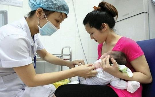 Vắc xin tiêm chủng mở rộng cho các tỉnh phía Nam bị gián đoạn