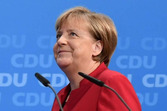 Bà Angela Merkel kêu gọi cấm mạng che mặt Hồi giáo tại Đức