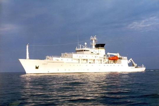 Lầu Năm Góc yêu cầu Trung Quốc trả ngay tàu ngầm không người lái