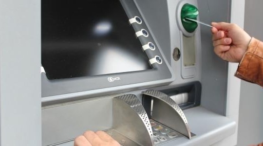 Tết Nguyên đán, cung ứng tiền mặt cho ATM được ưu tiên hàng đầu