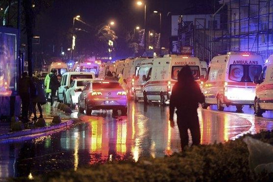 Nổ súng trong hộp đêm tại Istanbul, 35 người thiệt mạng