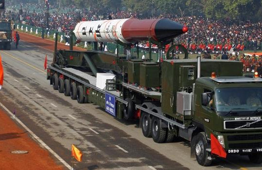 Truyền thông Trung Quốc đe Ấn Độ, dọa giúp Pakistan chế tên lửa