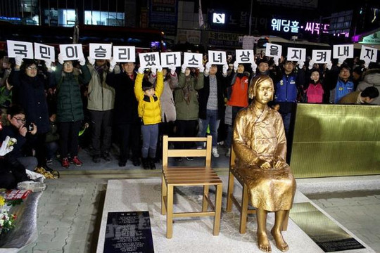 Các nhà hoạt động Hàn Quốc đang sỉ nhục danh dự của Nhật Bản?