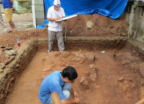 Ý kiến chuyên gia về các phát hiện đáng chú ý khi tìm mộ vua Quang Trung