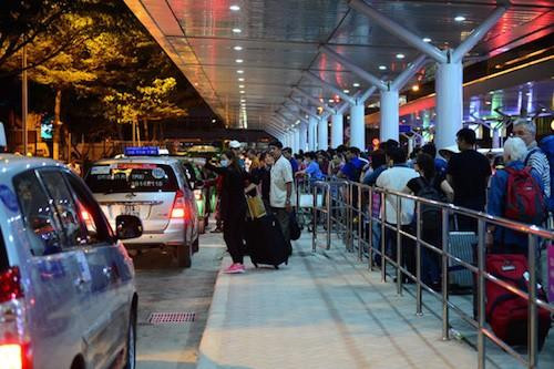 Hoàn thiện phương án nâng cấp sân bay Tân Sơn Nhất trước ngày 25.2