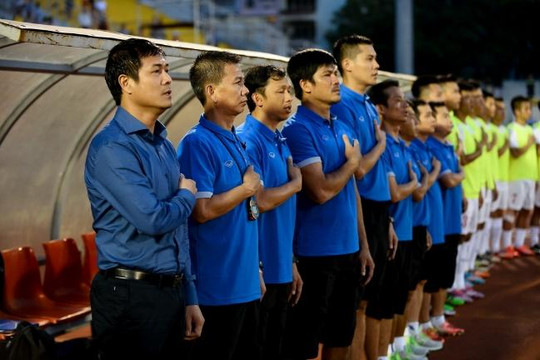 HLV Nguyễn Hữu Thắng sẽ dự khán các trận đấu tập của U.20 VN tại châu Âu