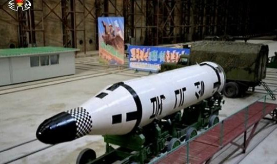 Triều Tiên tuyên bố thử nghiệm thành công tên lửa đạn đạo hạt nhân mới