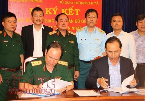 Bộ Quốc phòng trả tạm gần 20 ha đất để mở rộng sân bay Tân Sơn Nhất