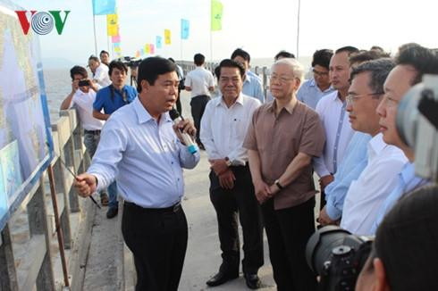 Tổng bí thư Nguyễn Phú Trọng: 'Lãnh đạo phải đổi mới tư duy, tất cả vì nước vì dân'