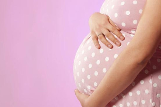 Phụ nữ mang thai cần cảnh giác với rau mầm, dưa bở