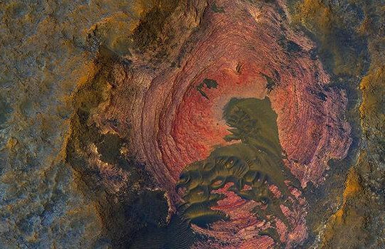NASA công bố bức hình độc về 'trái tim sao Hỏa'