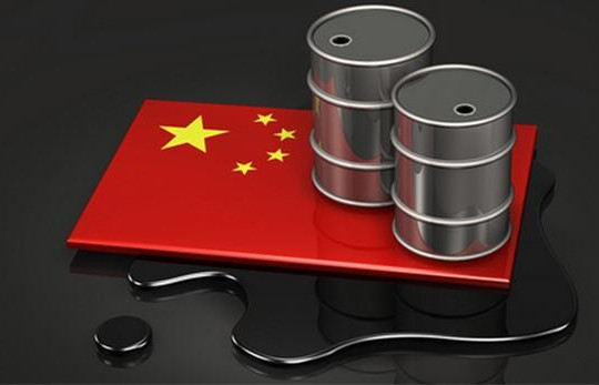 Biến động giá dầu thế giới và suy thoái kinh tế Trung Quốc