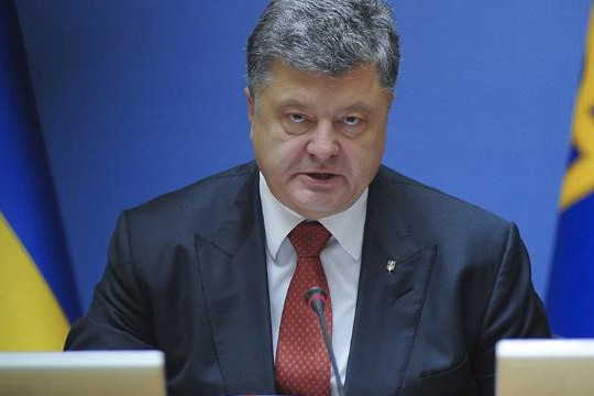 Tổng thống Poroshenko gọi Nga là 'nhà nước khủng bố'