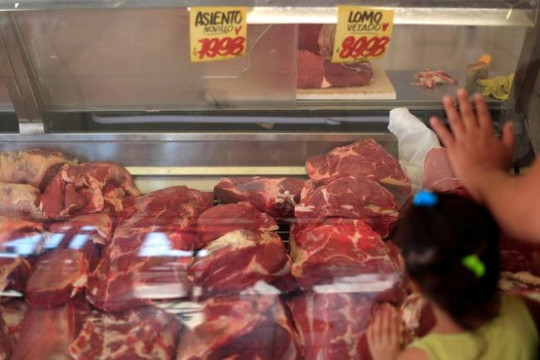 Động cơ nào khiến Trung Quốc vẫn nhập thịt bò Brazil bất chấp bê bối thịt bẩn?