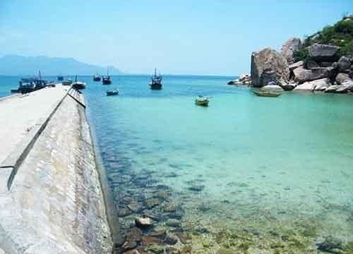 ‘Tứ bình’ 4 hòn đảo thu hút khách khi đến Nha Trang