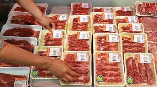 Không chỉ ô tô, các loại thịt giá rẻ cũng ồ ạt vào Việt Nam