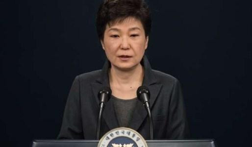 Bà Park Geun-hye đối mặt với án chung thân vì tham nhũng
