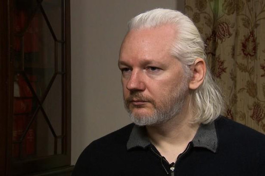 Mỹ quyết bắt bằng được ông chủ WikiLeaks Julian Assange