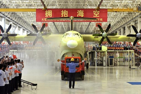 Trung Quốc thử nghiệm thủy phi cơ lớn nhất thế giới