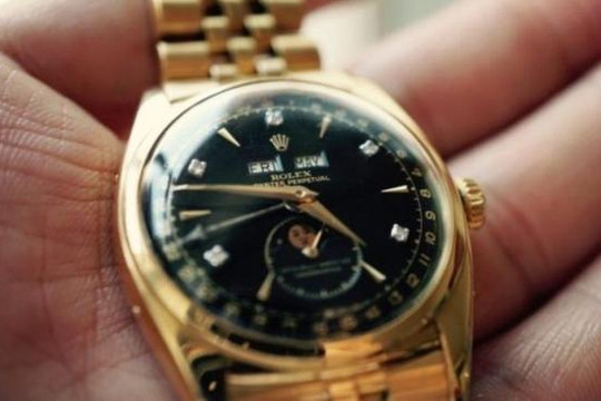 Chiếc đồng hồ Rolex của vua Bảo Đại bán đấu giá kỷ lục thế giới