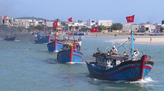Quảng Ngãi động viên ngư dân bám biển khi Trung Quốc cấm biển