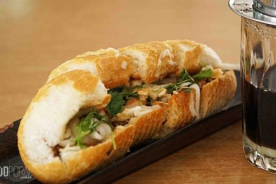 Bánh mì, cà phê Việt sẽ có mặt trong menu của hàng không Malaysia