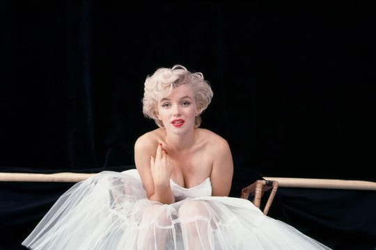 12 khoảnh khắc đẹp của huyền thoại Marilyn Monroe khiến triệu con tim đàn ông 'tan chảy' 