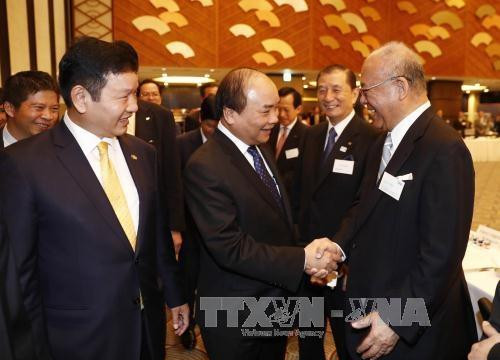 Thủ tướng Nguyễn Xuân Phúc trao đổi với 60 đại diện DN công nghệ Nhật Bản