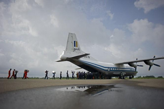 Máy bay Myanmar gặp nạn là chiếc thuộc loại mới do Trung Quốc sản xuất