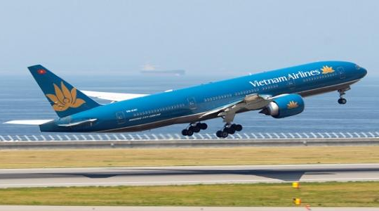 Vietnam Airlines chi ngàn tỉ mua máy bay, giảm quỹ lương trăm tỉ 