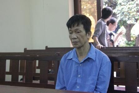 Cha vợ giết con rể chở xác đi đầu thú lãnh hơn 2 năm tù