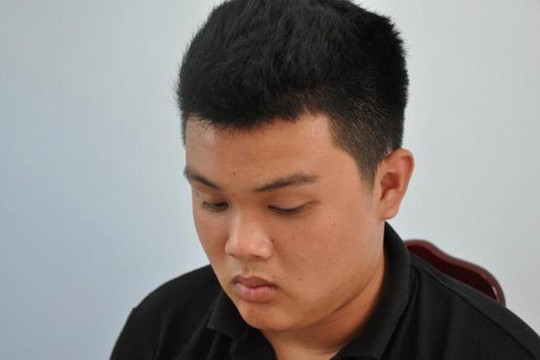 Đà Nẵng: Bắt ‘siêu lừa’ 17 tuổi