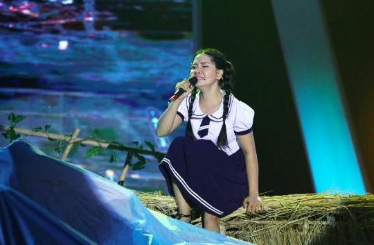 Con gái nghệ sĩ Chánh Linh mang hai căn bệnh ung thư vẫn quyết lên sân khấu
