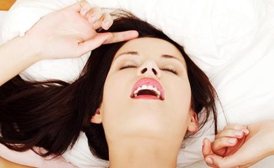 Những phụ nữ nghiện tình dục, quan hệ nhiều lần không chán và dấu hiệu nhận biết