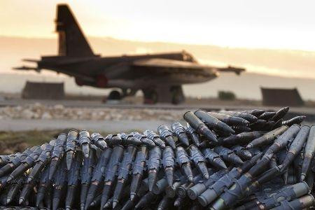 Nga tuyên bố sẵn sàng bắn rơi chiến đấu cơ Mỹ ở Syria 