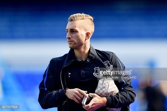 Barca chi tiền mua lại 'hàng thừa' của Everton