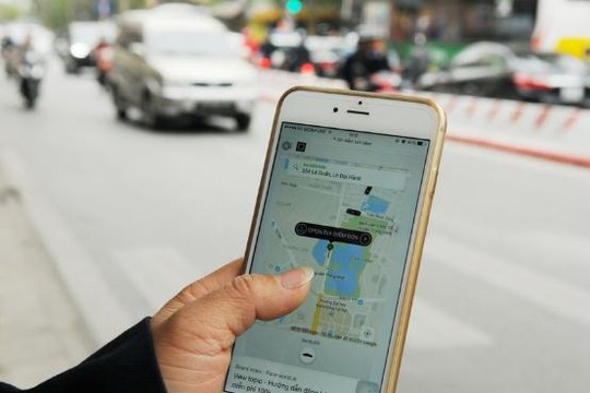 Uber, Grab có đang phá giá thị trường như lời tố của taxi truyền thống?