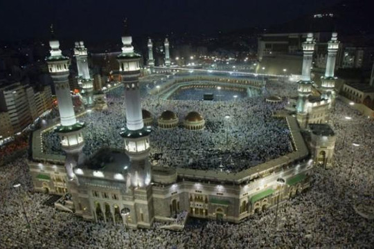 Ả Rập Saudi phá âm mưu đánh bom tự sát ở thánh địa Mecca