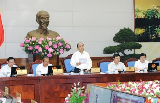 Thủ tướng Nguyễn Xuân Phúc: Đừng để lãnh đạo phía Nam phải ra Trung ương xin thủ tục