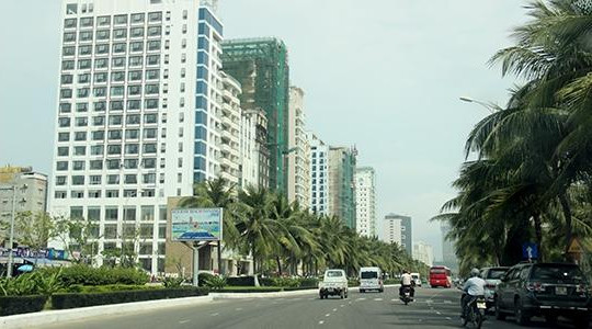 Đà Nẵng: Nghịch lý khách sạn nhiều nhưng ít bãi đỗ xe