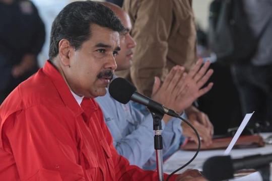 Tổng thống Venezuela kêu gọi tất cả công chức đi bầu cử