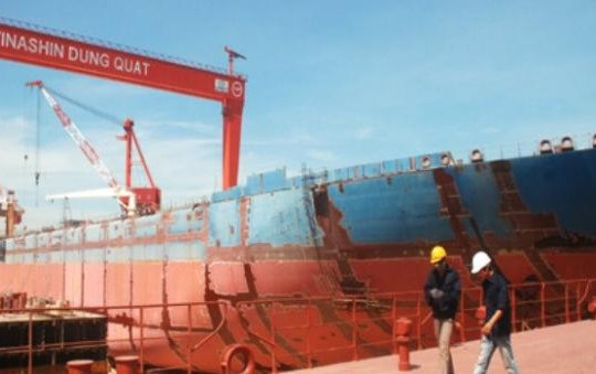 Sếp DQS 'bất lực' trước quyết định phá sản nhà máy đóng tàu Dung Quất 